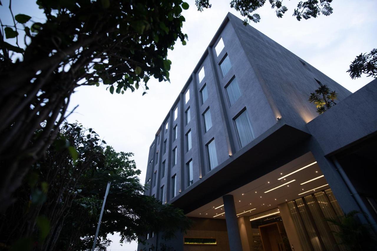 The Vern At Blvd Nashik Exterior photo